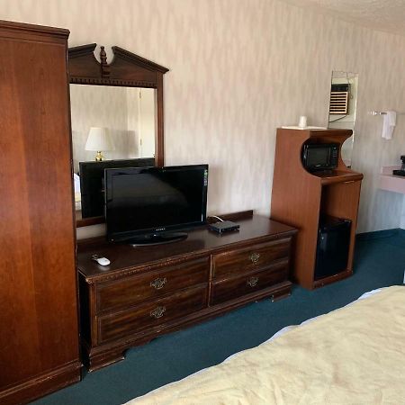 New Western Motel Пангитч Экстерьер фото